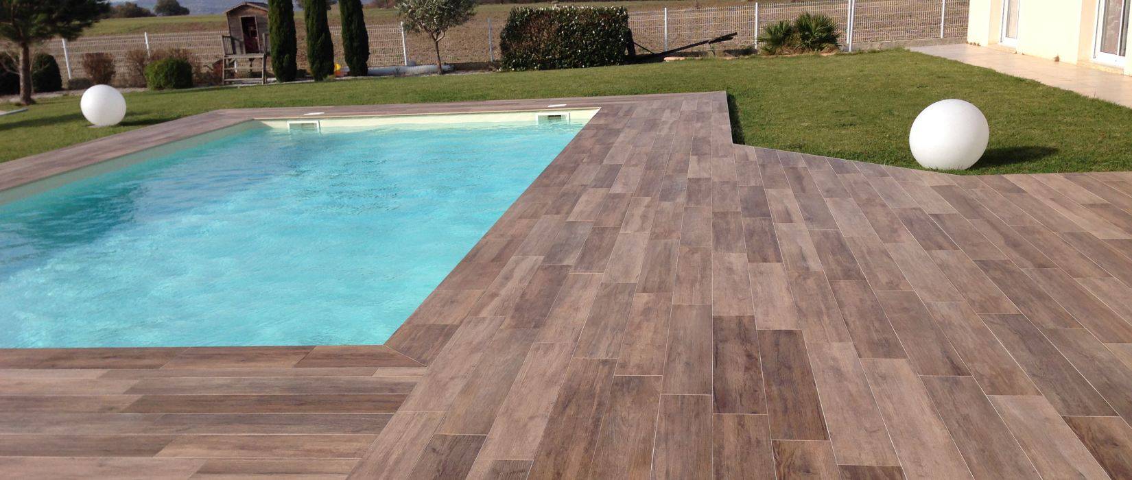 Wood effect pool
